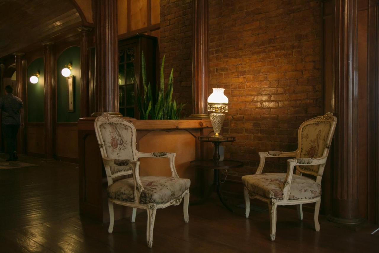 The Grand Hotel Hogansville Dış mekan fotoğraf